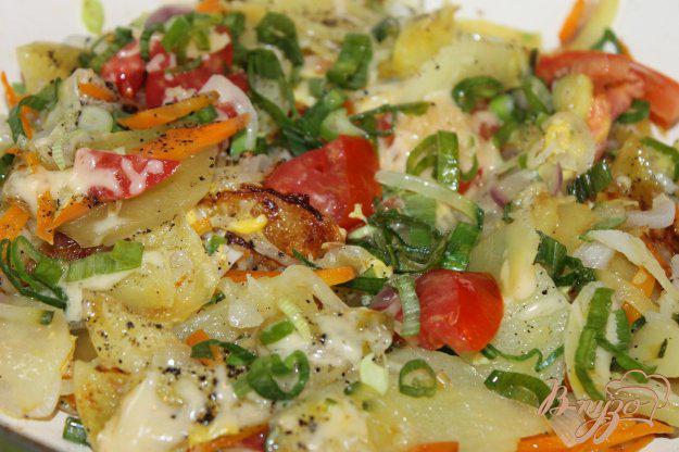 фото рецепта: Жаренный овощи в яичной заправке с твердым сыром