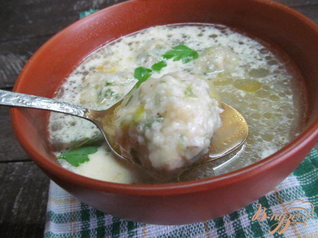 фото рецепта: Суп с кабачком и сырными клецками