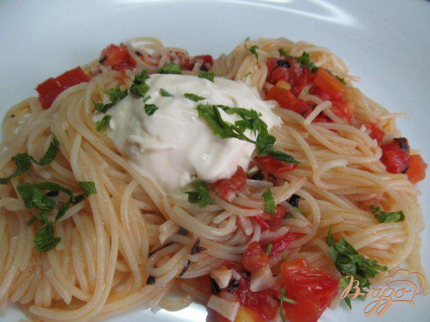фото рецепта: Спагетти с томатами