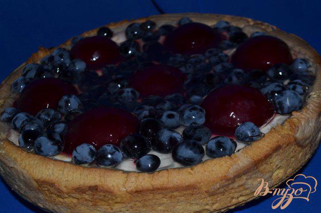 фото рецепта: Пирог с творогом и фруктами в желе