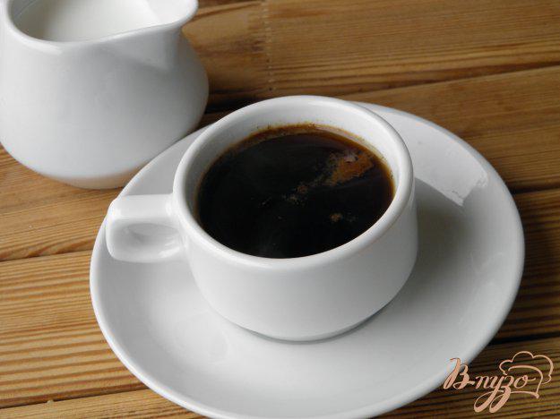 фото рецепта: Ароматный черный кофе с кардамоном