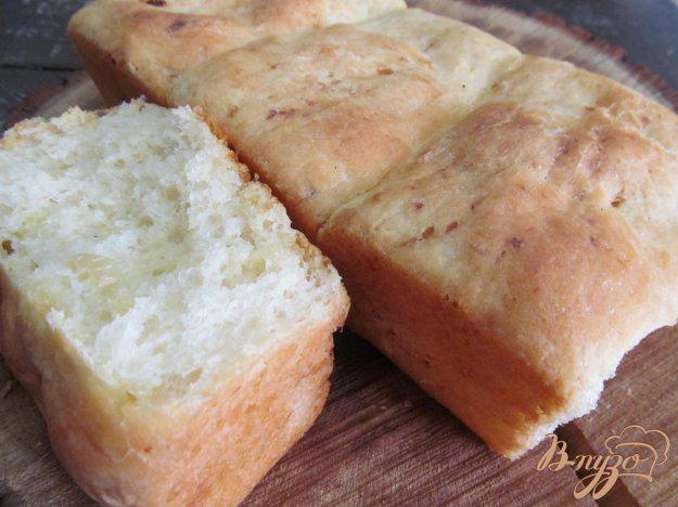 фото рецепта: Хлеб с жареным кабачком и луком