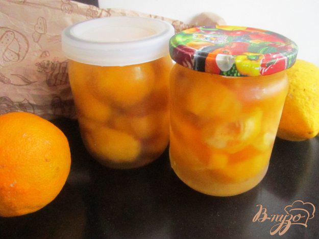 фото рецепта: Персики консервированные  половинками