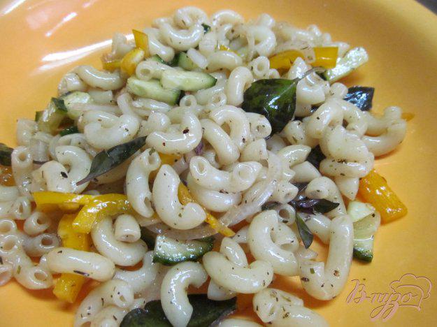 фото рецепта: Овощной салат с макаронами
