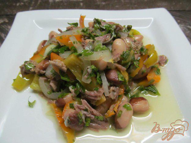 фото рецепта: Салат из мяса с перцем и фасолью