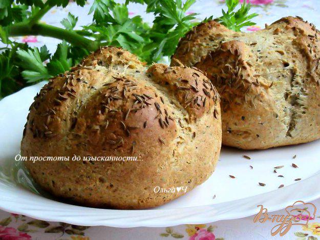 фото рецепта: Темный хлеб с кунжутом и кориандром
