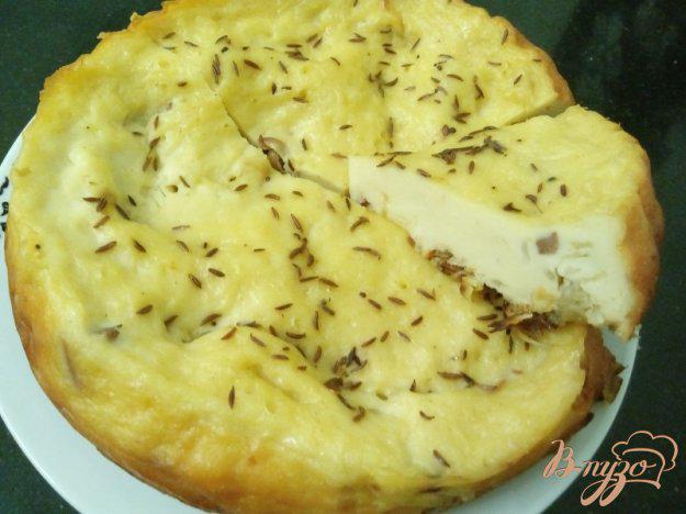 фото рецепта: Заливной пирог с капустой и курицей в мультиварке