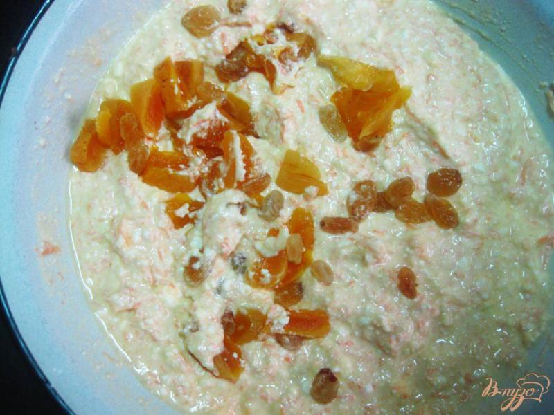 Морковная запеканка с изюмом. Морковно творожная масса в листе. Творог с морковкой. Монастырская кухня морковная запеканка. Манно морковная запеканка.