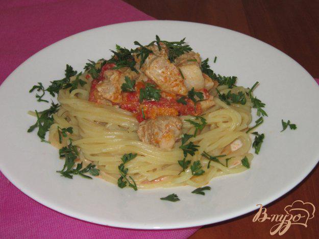 фото рецепта: Свинина в нежном соусе со спагетти