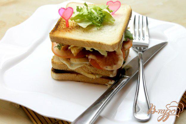 фото рецепта: Сендвич с беконом и сыром