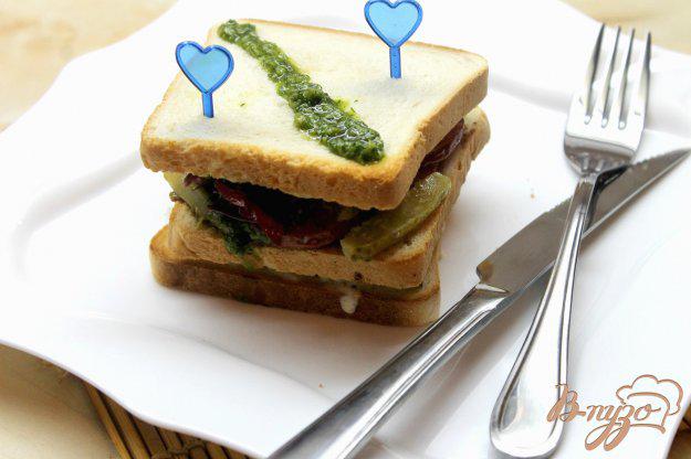фото рецепта: Клубный сендвич
