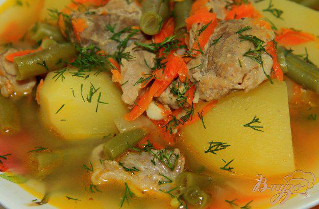 фото рецепта: Свинина с фасолью и картофелем в мультиварке
