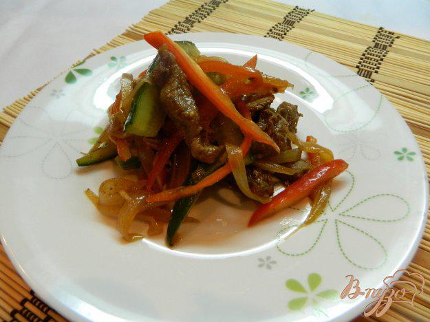 фото рецепта: Огурцы с мясом по - китайски
