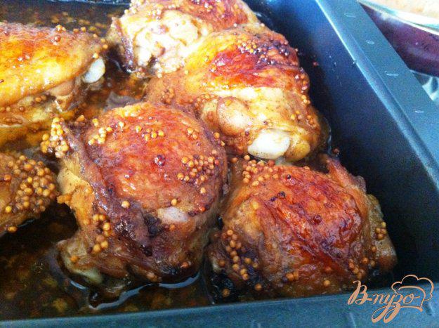 фото рецепта: Куриные бедра сладко-острые  запеченные в духовке