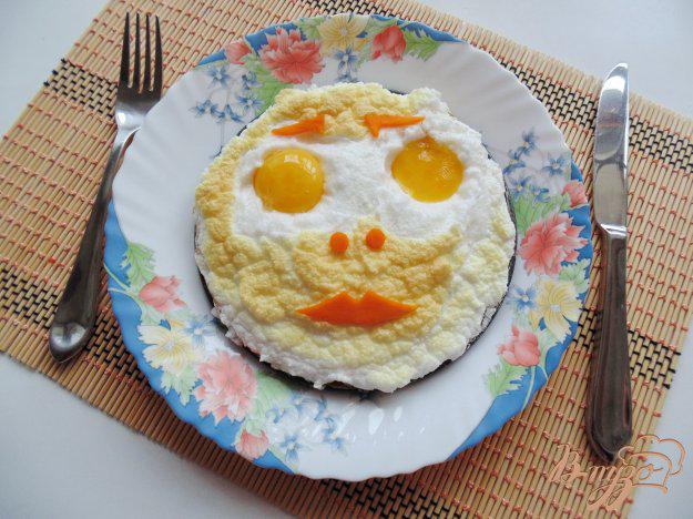 фото рецепта: Яйца «Орсини» в виде смайлика