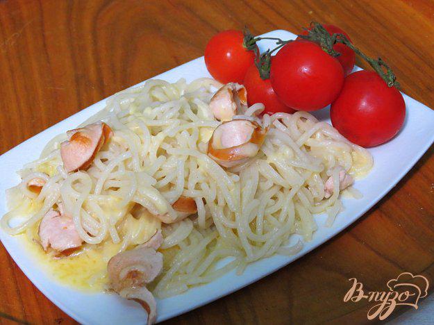 фото рецепта: Спагетти с сыром и сосисками