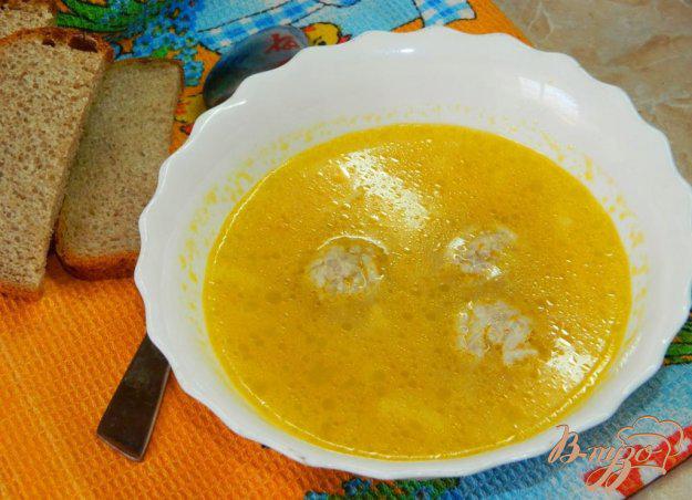 фото рецепта: Суп с фрикадельками и лапшой