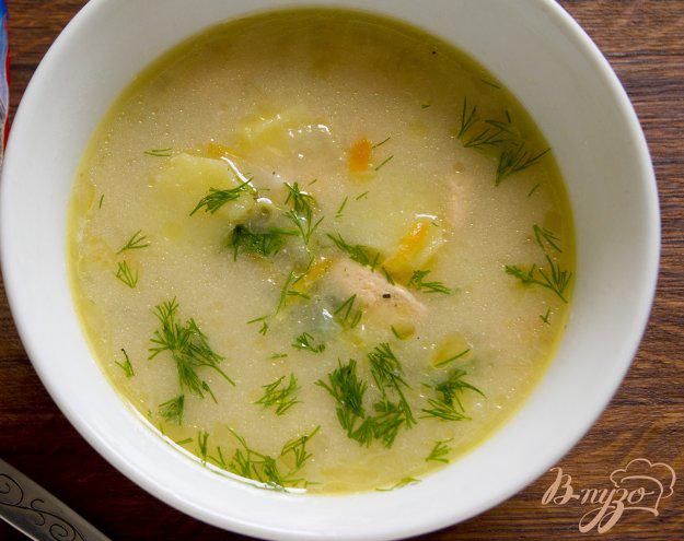 фото рецепта: Суп с томатным сырком и горошком