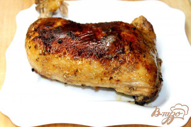 фото рецепта: Жареный куриный окорок в специях