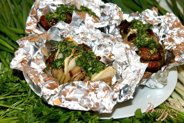 фото рецепта: Картофельная гармошка с салом и луком