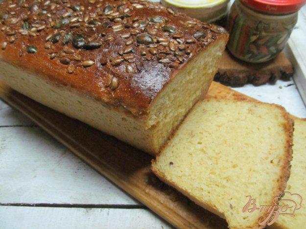 фото рецепта: Тыквенный хлеб с семечками подсолнуха и тыквы
