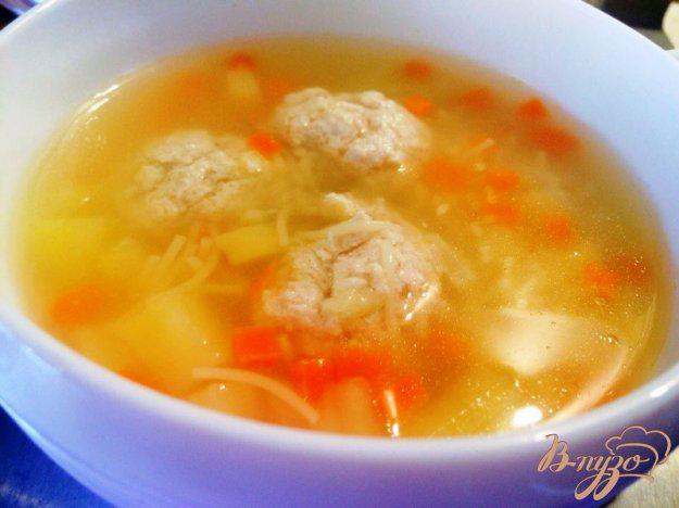 фото рецепта: Суп с фрикадельками и вермишелью для деток