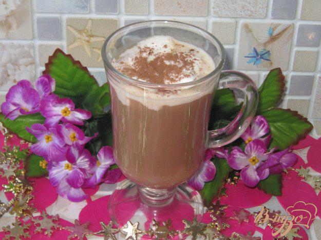 фото рецепта: Какао для взрослых с коньяком и мороженым