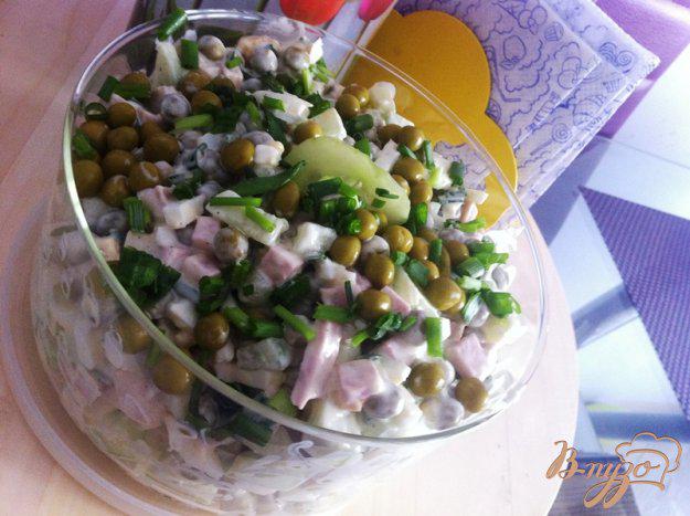 фото рецепта: Салат овощной с колбасой и яйцом