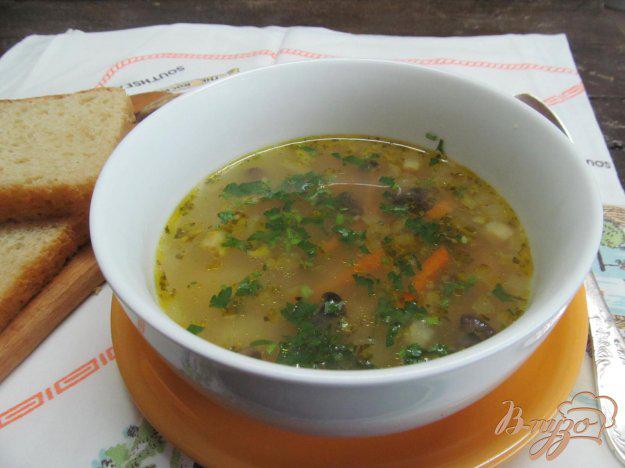 фото рецепта: Суп с пшеном грибами и брокколи