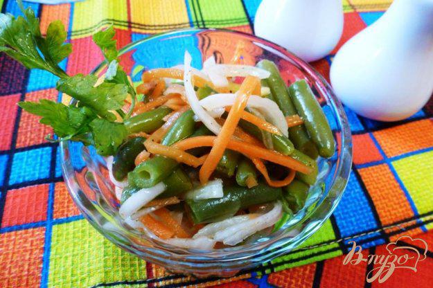 фото рецепта: Салат из спаржевой фасоли и моркови по-корейски