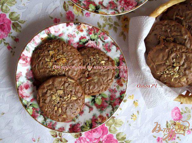 фото рецепта: Шоколадное печенье с орехами