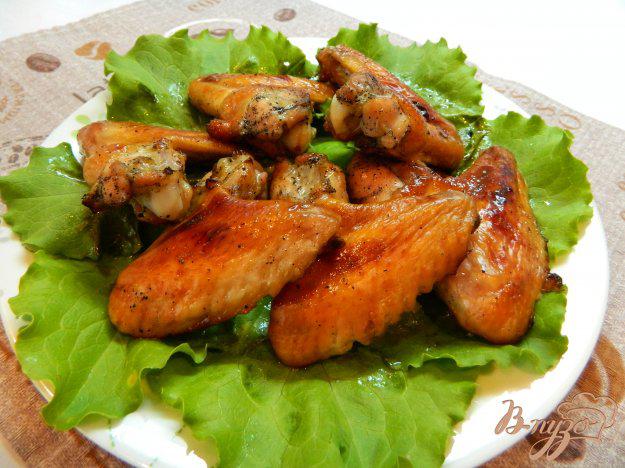 фото рецепта: Куриные крылышки в медово-соевом соусе
