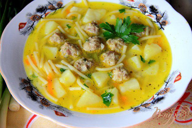 фото рецепта: Суп с фрикадельками и макаронами в мультиварке