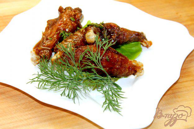 фото рецепта: Куриные крылья в соевом маринаде с тимьяном