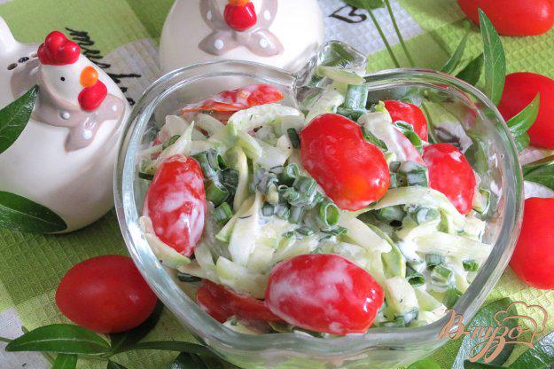 фото рецепта: Салат из кабачков, огурцов и помидоров