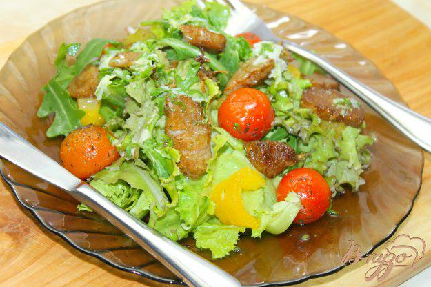 фото рецепта: Свежий рыбный салат с апельсином
