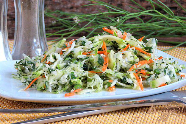 фото рецепта: Салат из кабачков и капусты