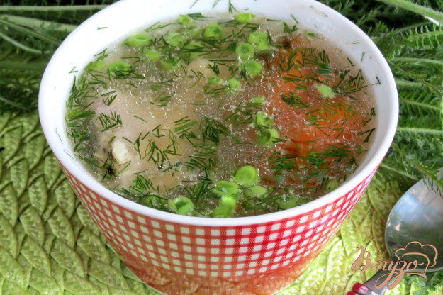 фото рецепта: Лёгкий летний суп с зелёным горошком