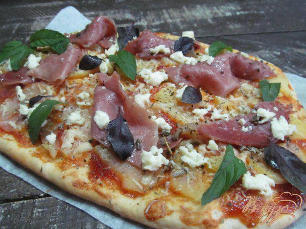 фото рецепта: Пицца с хамоном и картошкой