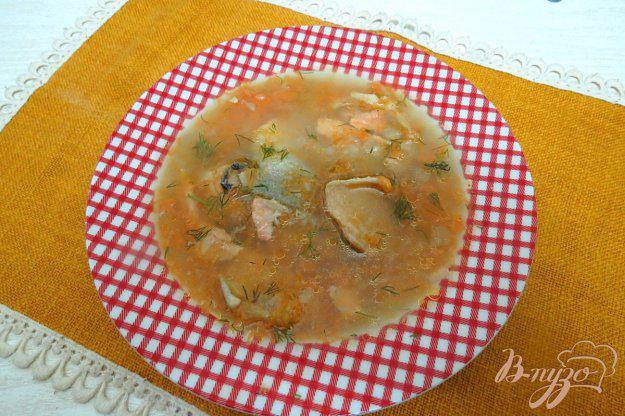 фото рецепта: Суп пюре из тыквы и брюшек и головы лосося