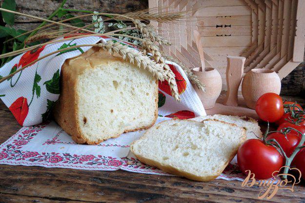 фото рецепта: Хлеб с вялеными помидорами