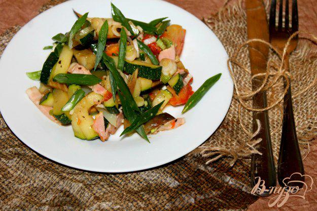 фото рецепта: Салат из запеченных овощей и бекона