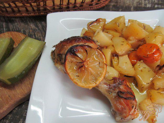 фото рецепта: Медово-лимонная курица с картофелем