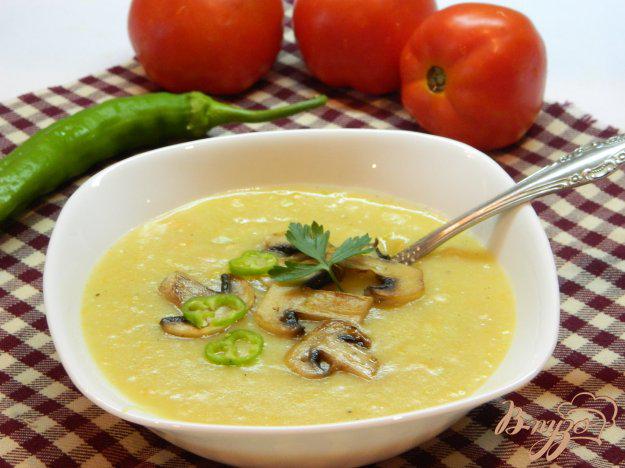 фото рецепта: Суп-пюре из кабачков со сливками и грибами