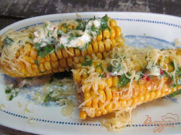 фото рецепта: Жареная кукуруза под сливочным соусом чили