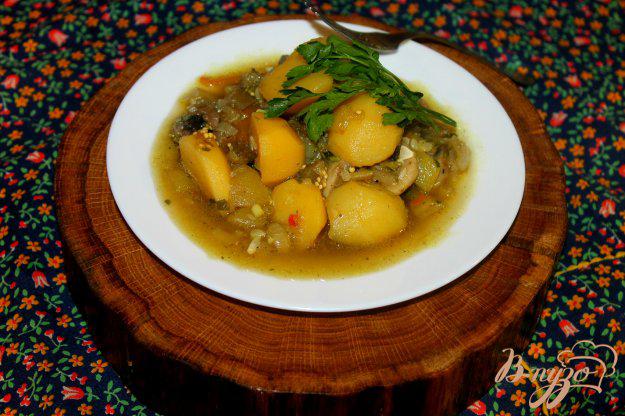 фото рецепта: Овощное рагу с баклажаном, перцем и грибами
