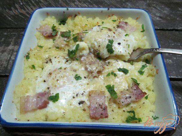 фото рецепта: Запеканка - сырный картофель с яйцом