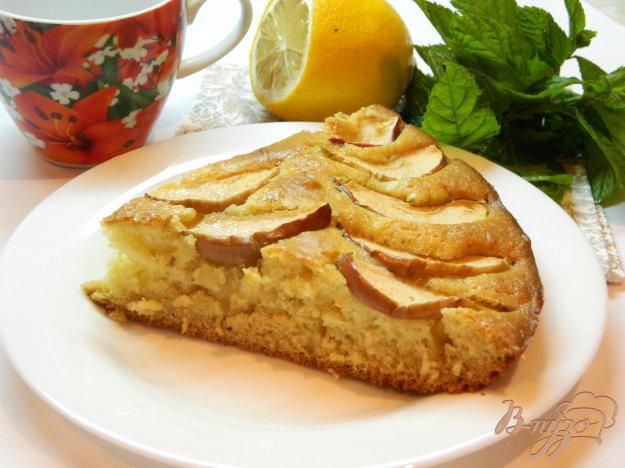 фото рецепта: Быстрый пирог с яблоками