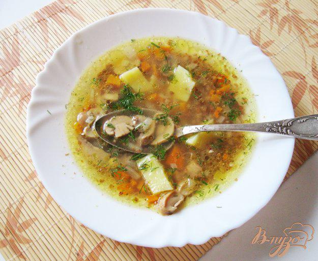 фото рецепта: Гречневый суп с шампиньонами