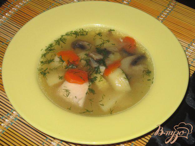фото рецепта: Куриный суп с шампиньонами